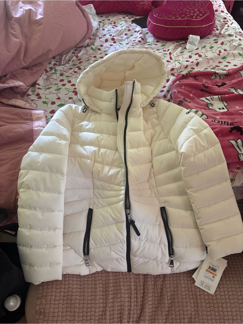 DKNY Cream Quilted Hooded Ski Puffer Jacket with Black Trim
